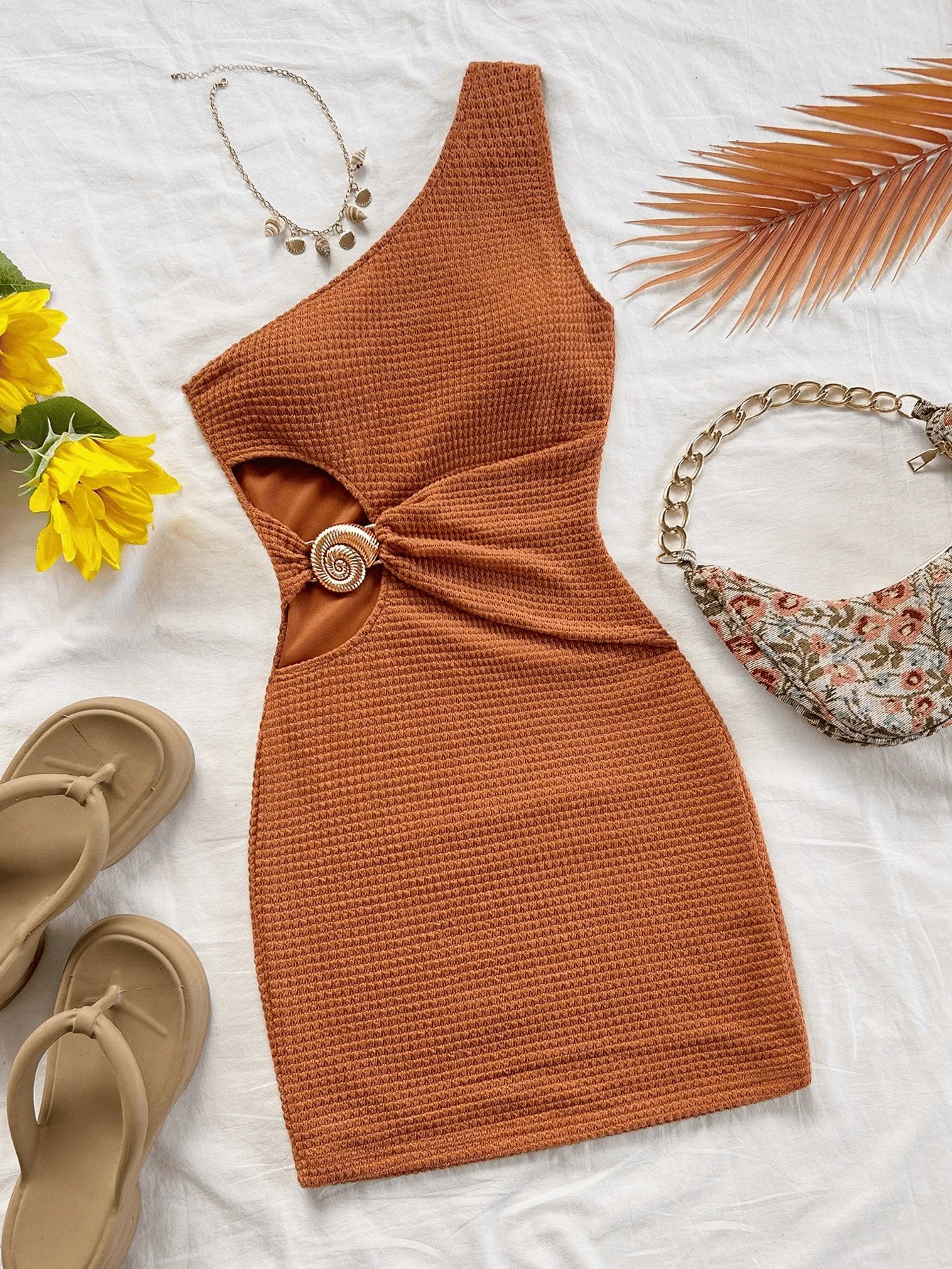 Elegant Off-the-Shoulder Hollowed-Out Metal Buckle Dress