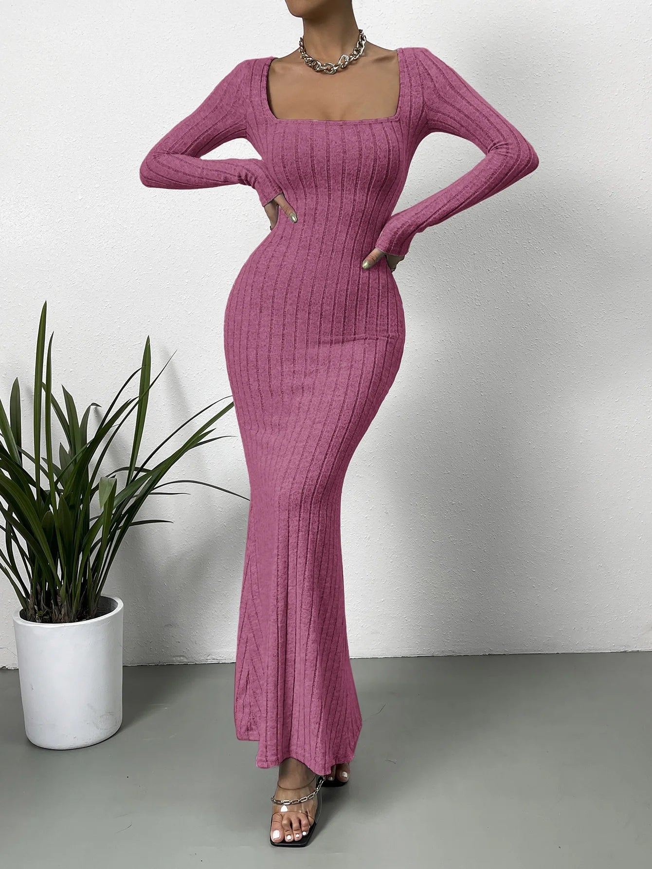 Square Neck Bodycon Maxi Dress – Slim Fit Sheath Style for All Seasons