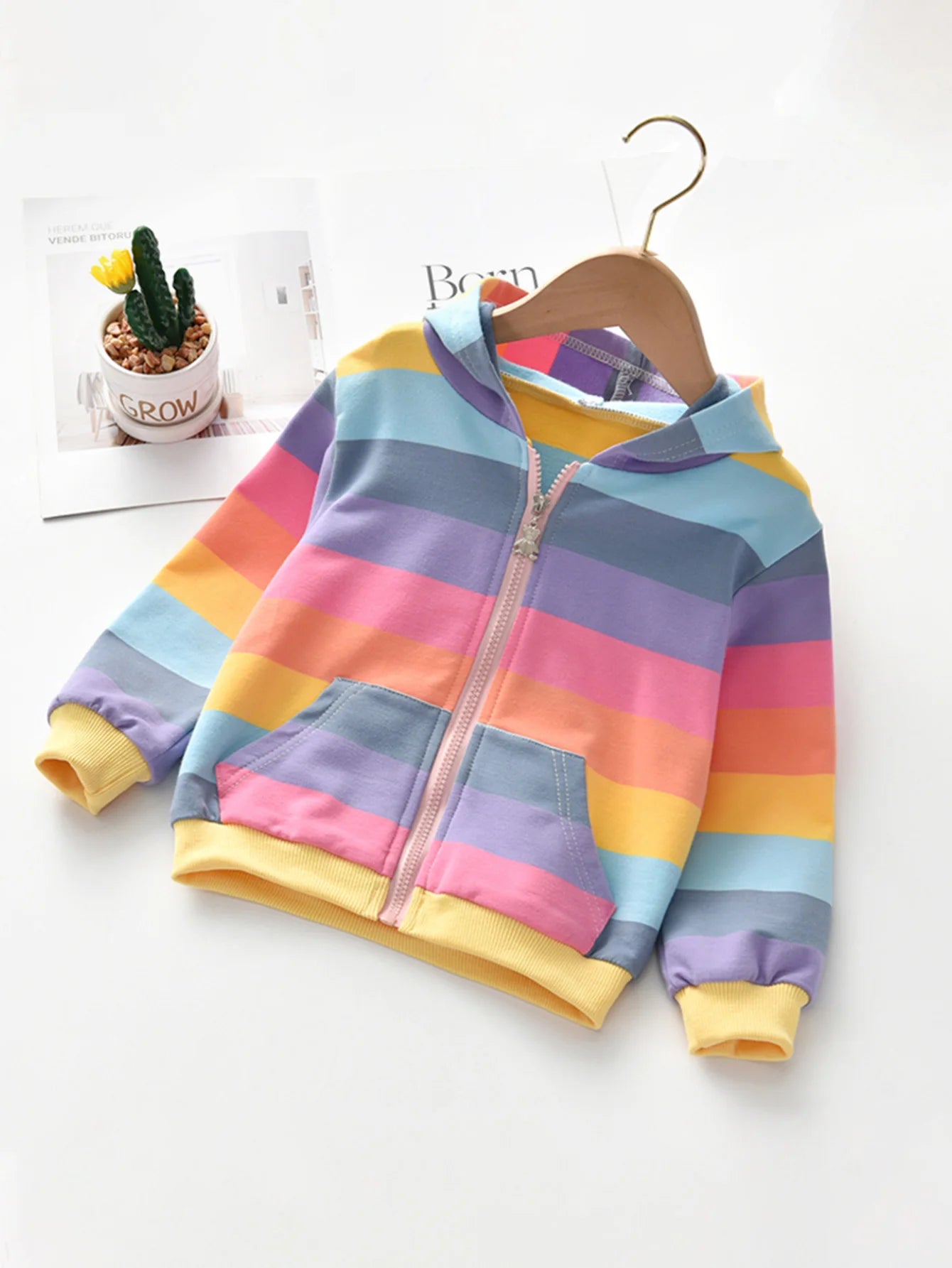 Spring and Autumn Girls' Rainbow Hooded Jacket